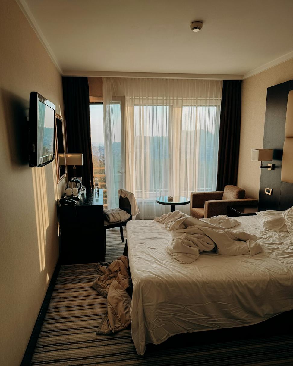 Deluxe King Suite